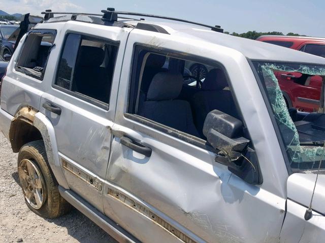 1J8HG48N56C238044 - 2006 JEEP COMMANDER SILVER photo 9