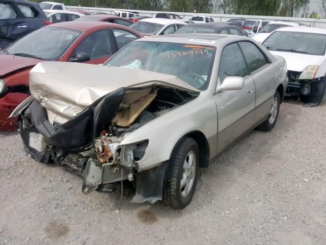 JT8BF28GXX0154566 - 1999 LEXUS ES 300 SILVER photo 2