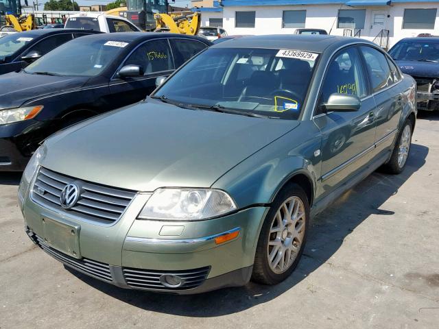 WVWUK63B33P189203 - 2003 VOLKSWAGEN PASSAT W8 GREEN photo 2