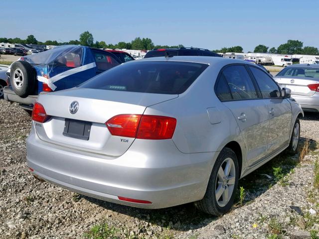 3VWLL7AJ2CM395883 - 2012 VOLKSWAGEN JETTA TDI SILVER photo 4