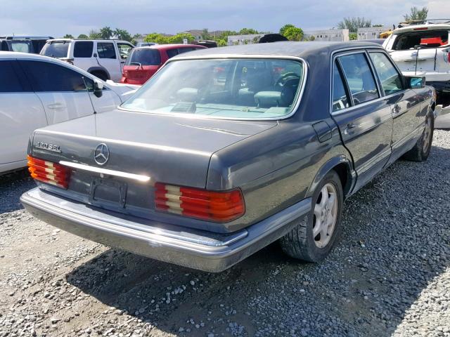 WDBCA35DXKA439144 - 1989 MERCEDES-BENZ 420 SEL GRAY photo 4