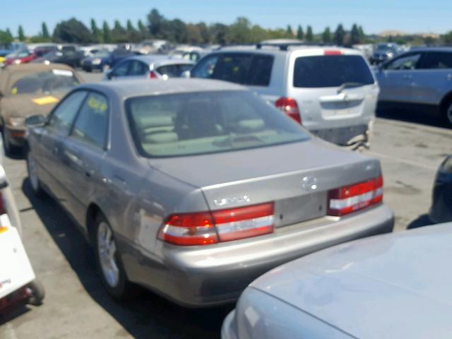 JT8BF28G3Y5085370 - 2000 LEXUS ES 300 BROWN photo 3