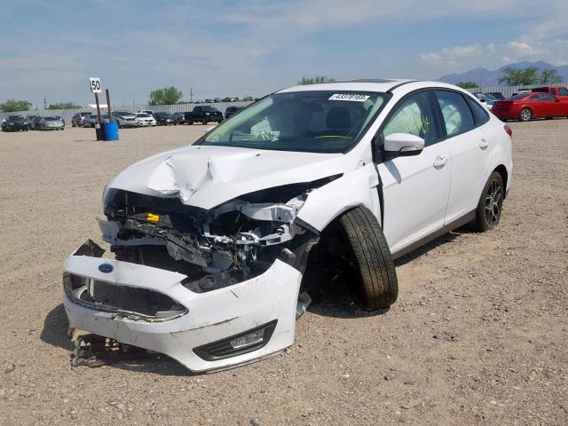 1FADP3H27HL272193 - 2017 FORD FOCUS SEL WHITE photo 2