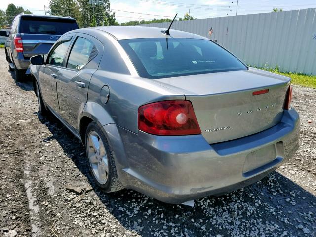 1B3BD2FG4BN577957 - 2011 DODGE AVENGER LU GRAY photo 3