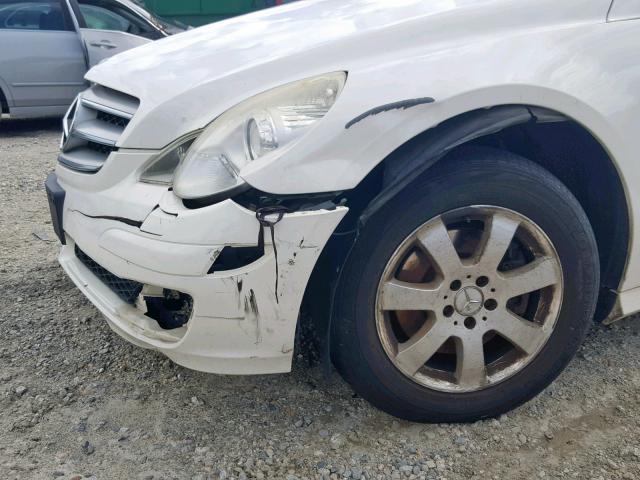 4JGCB65E16A016074 - 2006 MERCEDES-BENZ R 350 WHITE photo 9