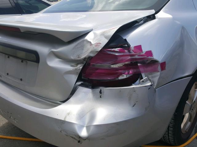 2G2WP522251289562 - 2005 PONTIAC GRAND PRIX SILVER photo 9