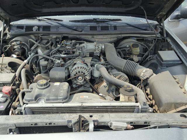 2FAFP71WX3X167978 - 2003 FORD CROWN VICT GRAY photo 7