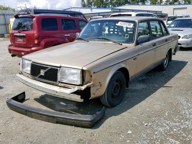 YV1AA8842L1396433 - 1990 VOLVO 240 BASE TAN photo 2