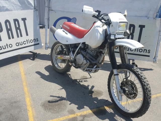 JH2RD0619FK300071 - 2015 HONDA XR650 L WHITE photo 1