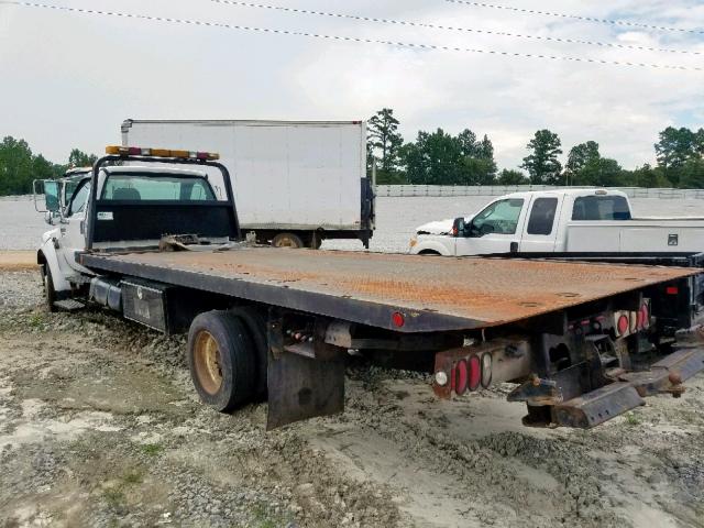 3FRNF65R54V656211 - 2004 FORD F650 SUPER WHITE photo 3