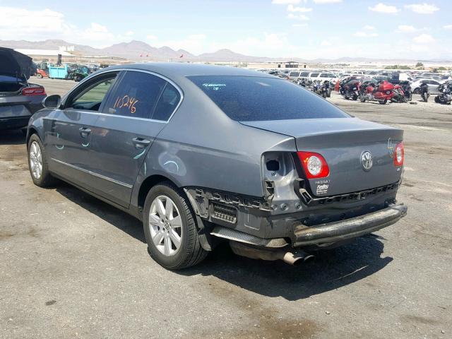 WVWJK73C68E128478 - 2008 VOLKSWAGEN PASSAT TUR GRAY photo 3