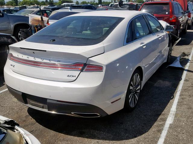 3LN6L5MU6HR636666 - 2017 LINCOLN MKZ HYBRID WHITE photo 4