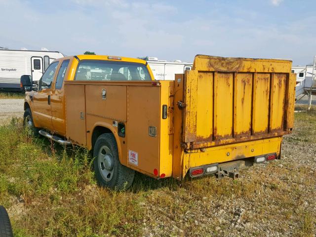 1FDSX34R98ED67066 - 2008 FORD F350 SRW S YELLOW photo 3