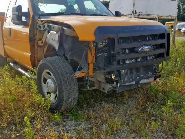 1FDSX34R98ED67066 - 2008 FORD F350 SRW S YELLOW photo 9