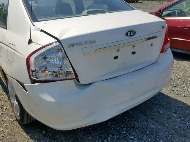 KNAFE122675445899 - 2007 KIA SPECTRA EX WHITE photo 9