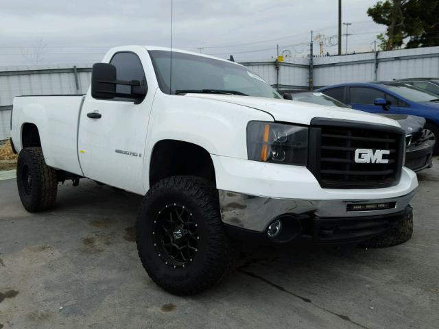 1GTHC24K78E129711 - 2008 GMC SIERRA C25 WHITE photo 1