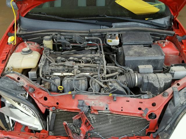 3FAFP37N85R152422 - 2005 FORD FOCUS ZX5 RED photo 7