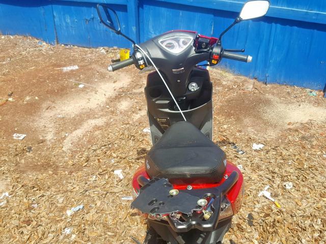 LLPVGBAH3J1F21446 - 2018 ZHEJ SCOOTER RED photo 6