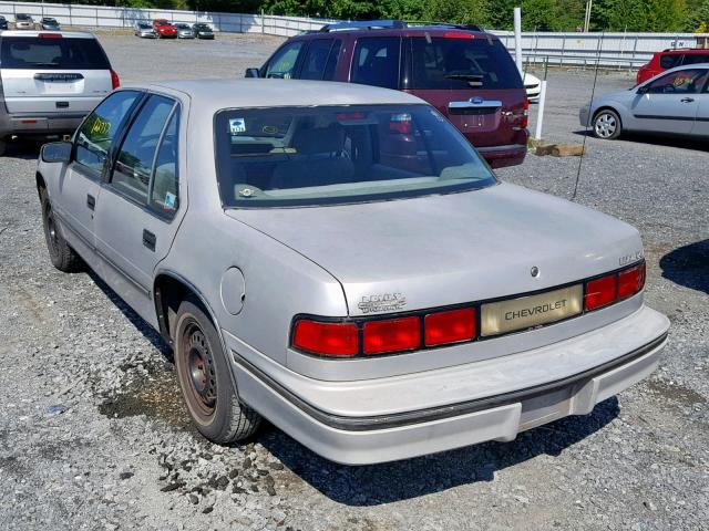 2G1WL54T1N9140258 - 1992 CHEVROLET LUMINA SILVER photo 3