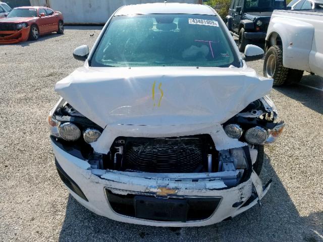 1G1JA5SH9C4125764 - 2012 CHEVROLET SONIC LS 白色 照片 9