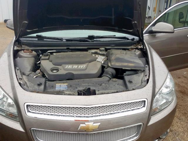 1G1ZE5E75AF119584 - 2010 CHEVROLET MALIBU LTZ ყავისფერი ფოტო 7
