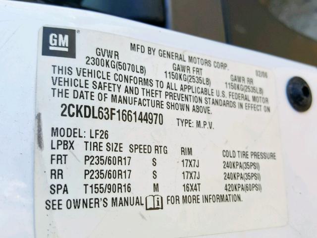 2CKDL63F166144970 - 2006 PONTIAC TORRENT WHITE photo 10