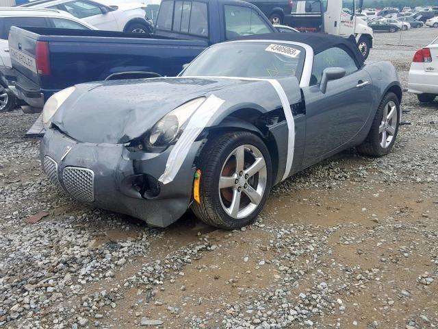 1G2MB33BX6Y105234 - 2006 PONTIAC SOLSTICE SILVER photo 2