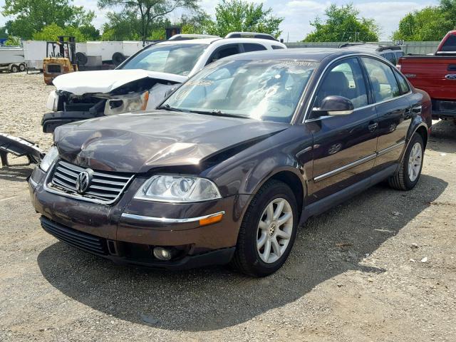 WVWPD63B94E265673 - 2004 VOLKSWAGEN PASSAT GLS BURGUNDY photo 2