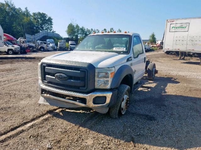 1FDGF5GT6BEA03349 - 2011 FORD F550 SUPER WHITE photo 2