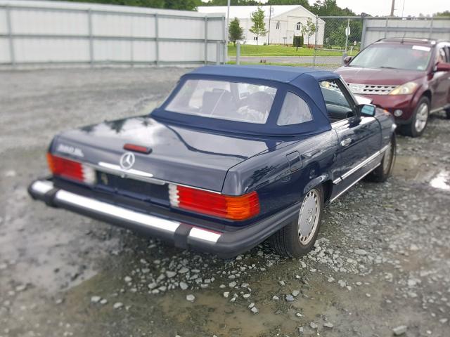 WDBBA48D6KA099519 - 1989 MERCEDES-BENZ 560 SL BLUE photo 4