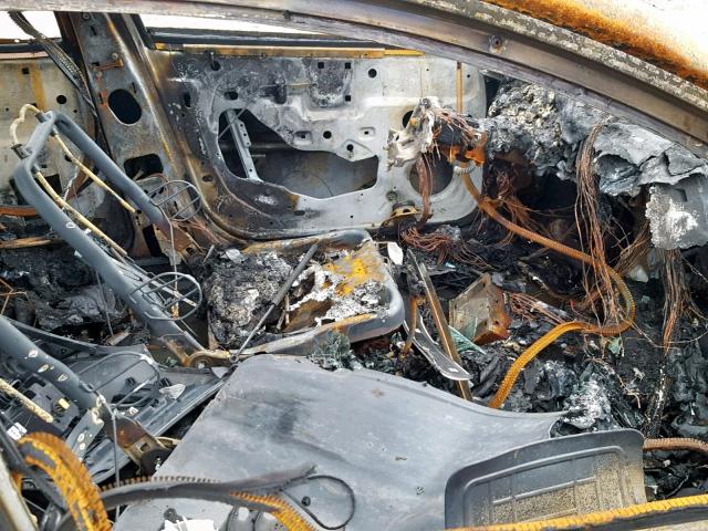 2G2WP522041353290 - 2004 PONTIAC GRAND PRIX BURN photo 5