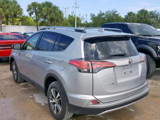 JTMWFREVXJJ195988 - 2018 TOYOTA RAV4 ADVEN SILVER photo 3