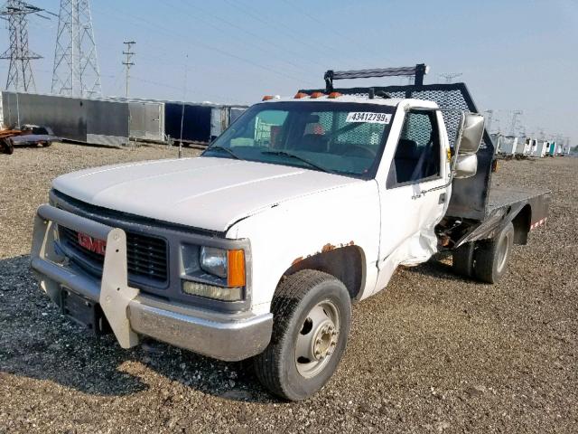 1GDJC34R3YF484885 - 2000 GMC SIERRA C35 WHITE photo 2