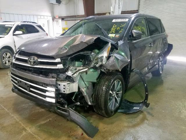 5TDJZRFH5JS530068 - 2018 TOYOTA HIGHLANDER GRAY photo 2