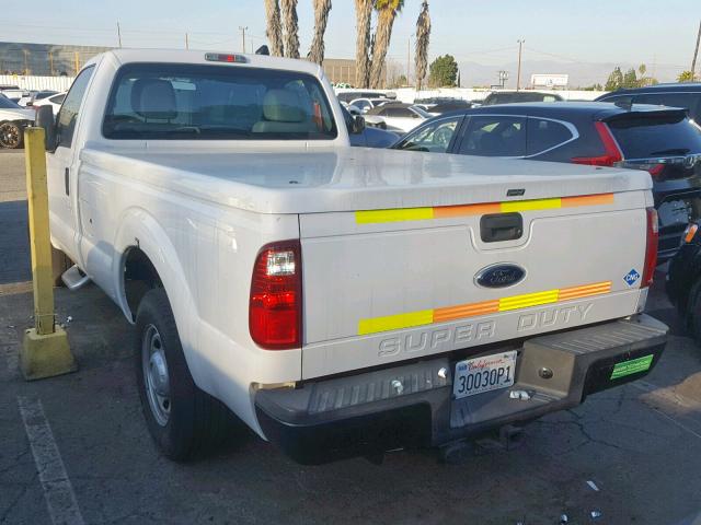 1FTBF2A66DEB81944 - 2013 FORD F250 SUPER WHITE photo 3