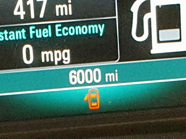 5GAEVAKW0KJ140255 - 2019 BUICK ENCLAVE ES BLACK photo 8