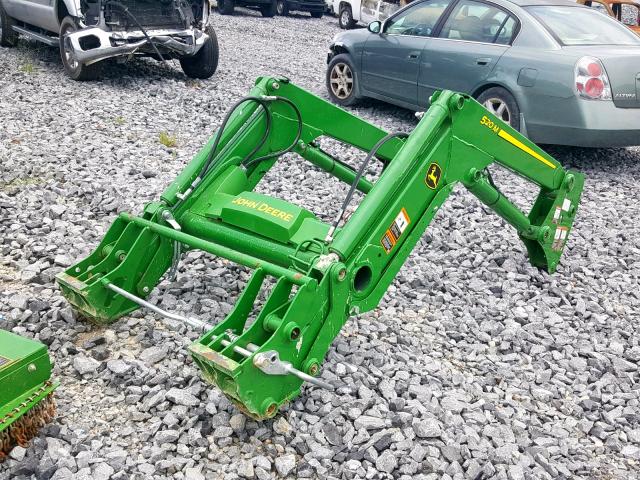 1P0520MXHJD045931 - 2018 JOHN DEERE 520M GREEN photo 2