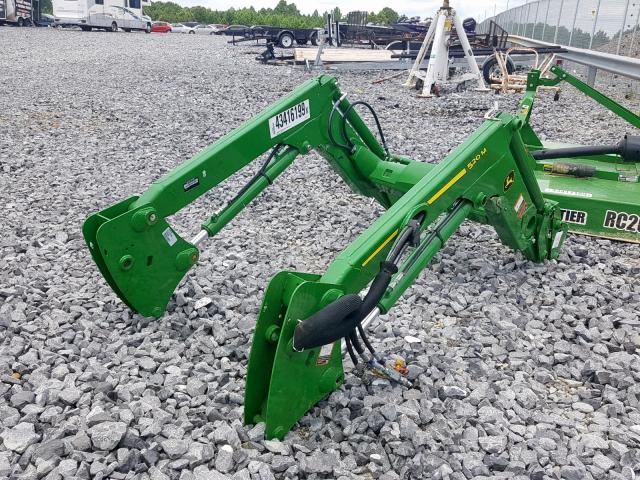 1P0520MXHJD045931 - 2018 JOHN DEERE 520M GREEN photo 4