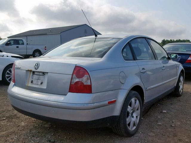 WVWMD63BX3P031774 - 2003 VOLKSWAGEN PASSAT GL SILVER photo 4