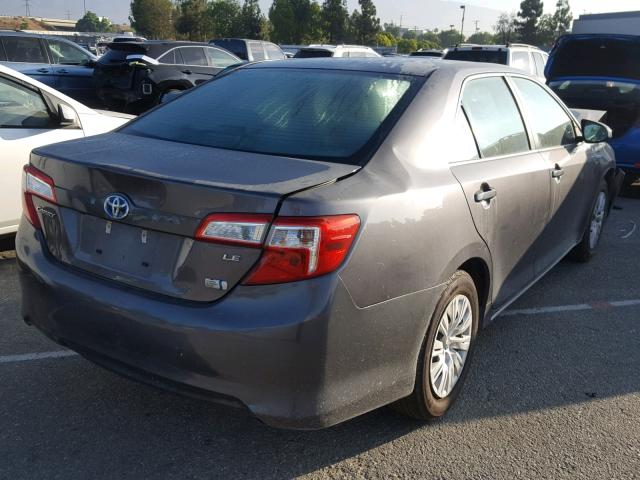 4T1BD1FK7EU116450 - 2014 TOYOTA CAMRY HYBR GRAY photo 4