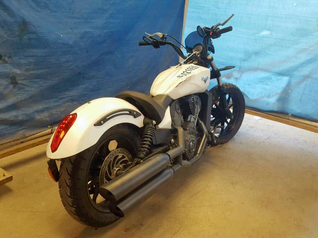 5VPFTB009H3000555 - 2017 VICTORY MOTORCYCLES OCTANE WHITE photo 4