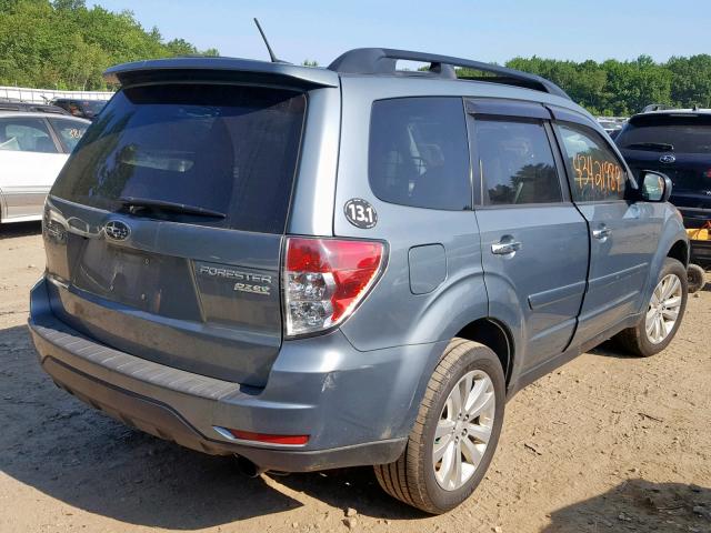 JF2SHAEC9DH424814 - 2013 SUBARU FORESTER L BLUE photo 4