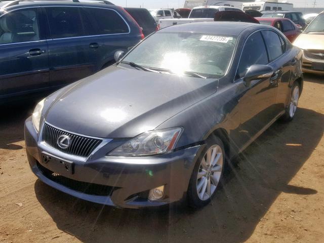 JTHCK262092030322 - 2009 LEXUS IS 250 GRAY photo 2