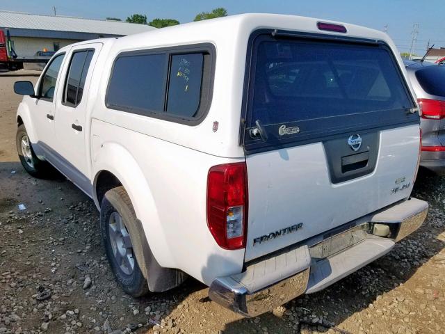 1N6AD07W87C436796 - 2007 NISSAN FRONTIER C WHITE photo 3