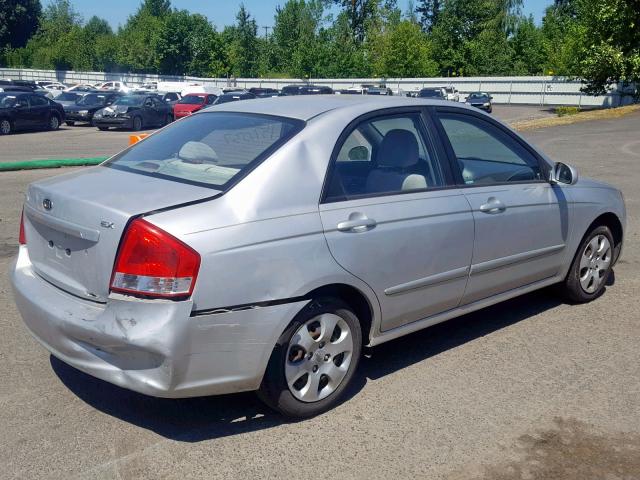 KNAFE222395641131 - 2009 KIA SPECTRA EX SILVER photo 4