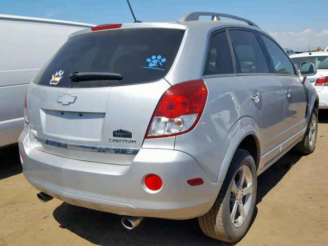 3GNAL3E52CS606177 - 2012 CHEVROLET CAPTIVA SP SILVER photo 4