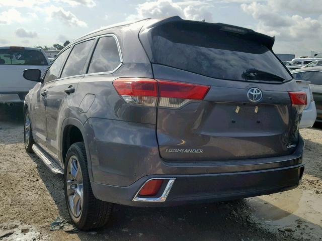 5TDYZRFH4HS216405 - 2017 TOYOTA HIGHLANDER GRAY photo 3