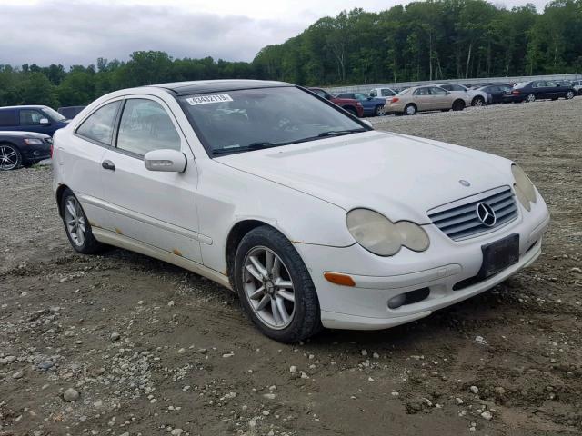 WDBRN47J12A238160 - 2002 MERCEDES-BENZ C 230K SPO WHITE photo 1