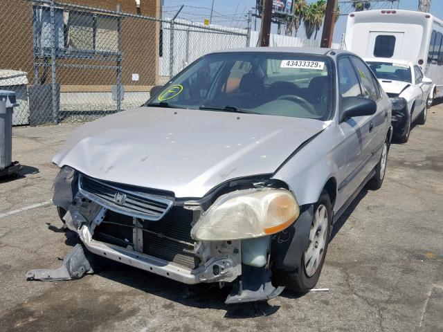 JHMEJ6625WS010727 - 1998 HONDA CIVIC DX SILVER photo 2