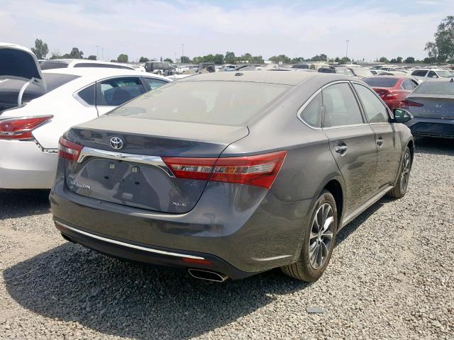 4T1BK1EB2JU284899 - 2018 TOYOTA AVALON XLE GRAY photo 4